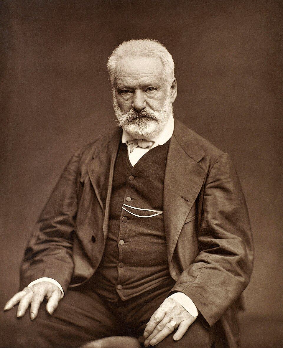 Victor Hugo, romancier, poète, dramaturge, dessinateur et politicien français (1802–1885)