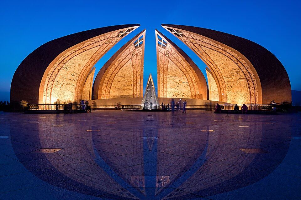 Pakistan (2016)